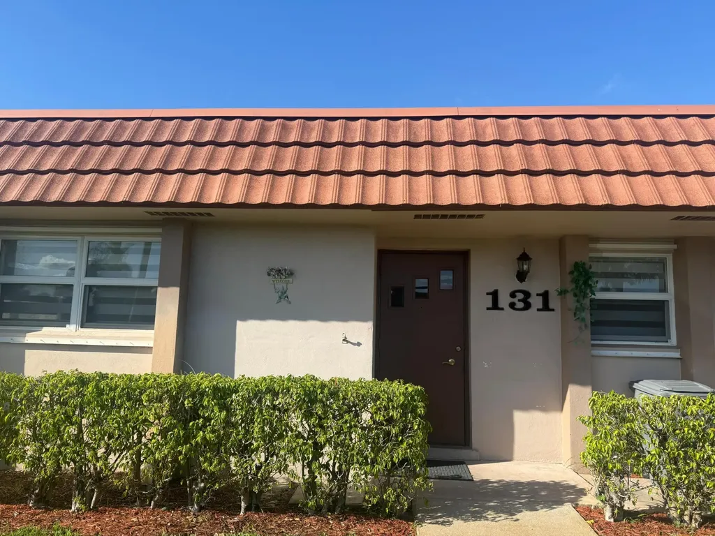 5775 Fernley Drive W West Palm Beach FL 33415