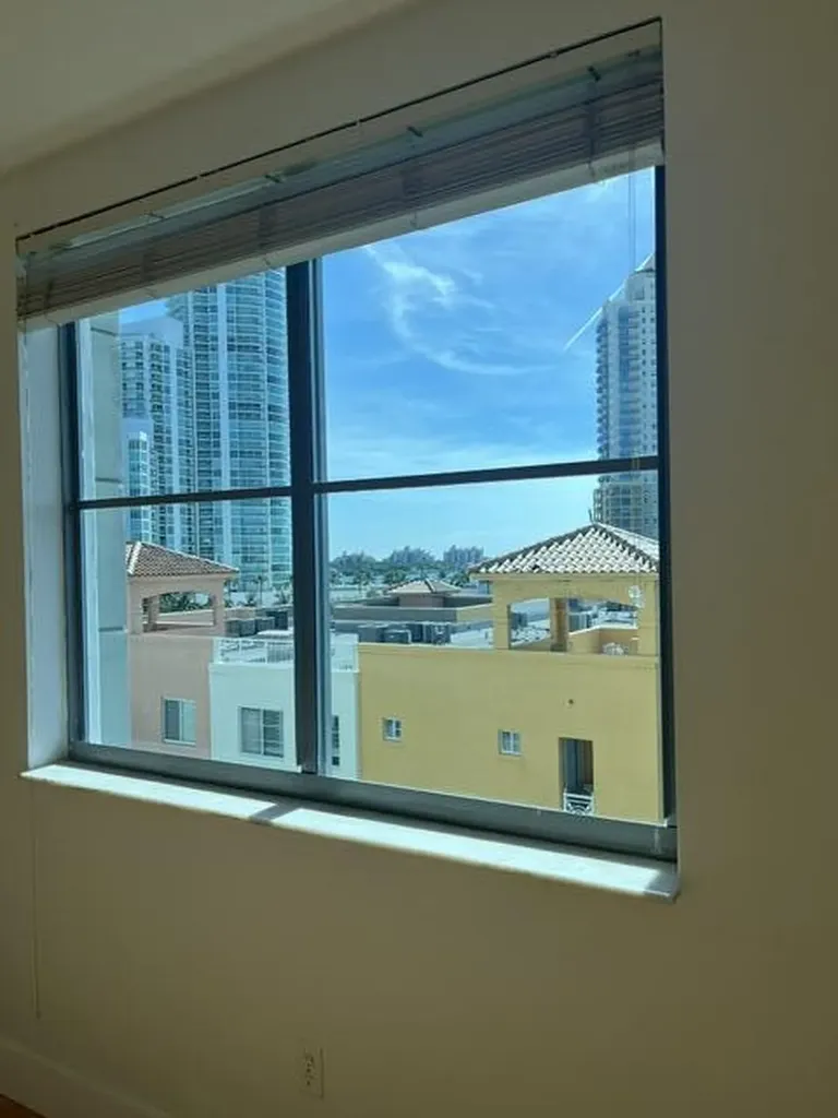 110 Washington Avenue Miami Beach FL 33139
