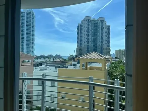 110 Washington Avenue Miami Beach FL 33139