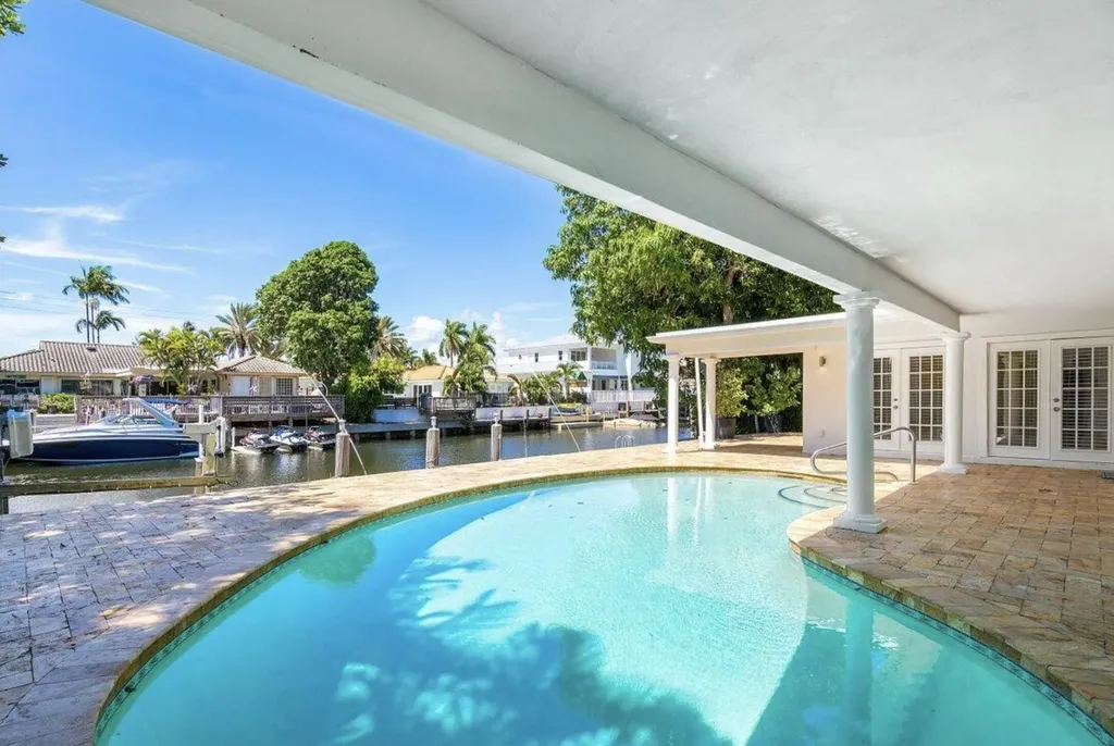 740 NE 69th Street Boca Raton FL 33487