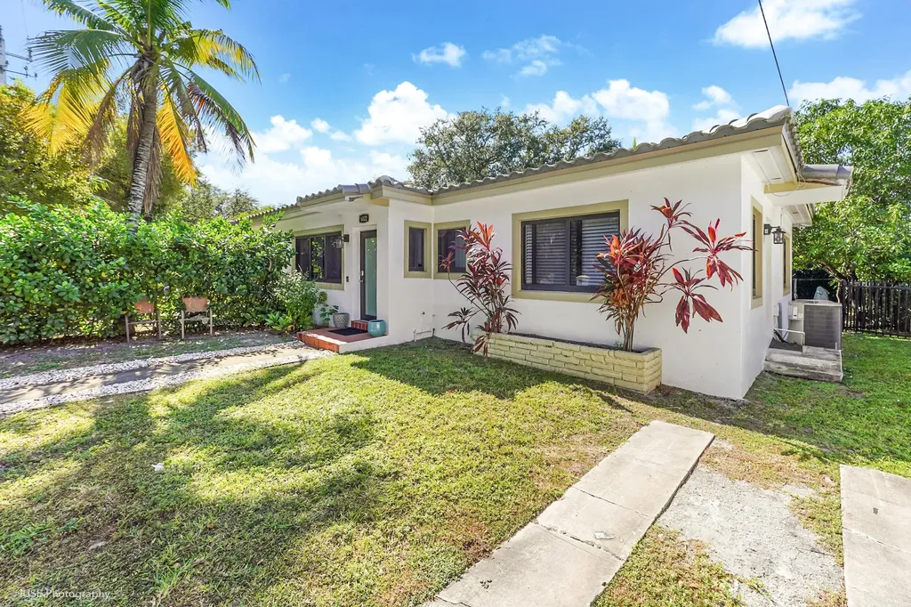 6820 NE 5th Avenue Miami FL 33138