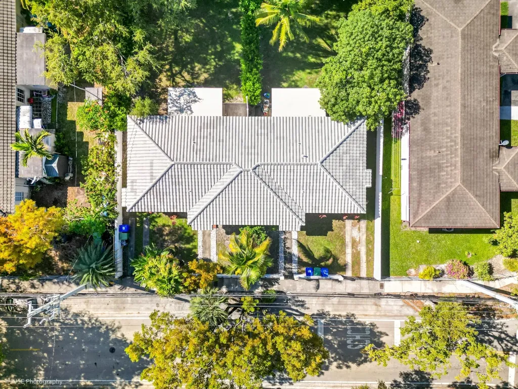 6820 NE 5th Avenue Miami FL 33138