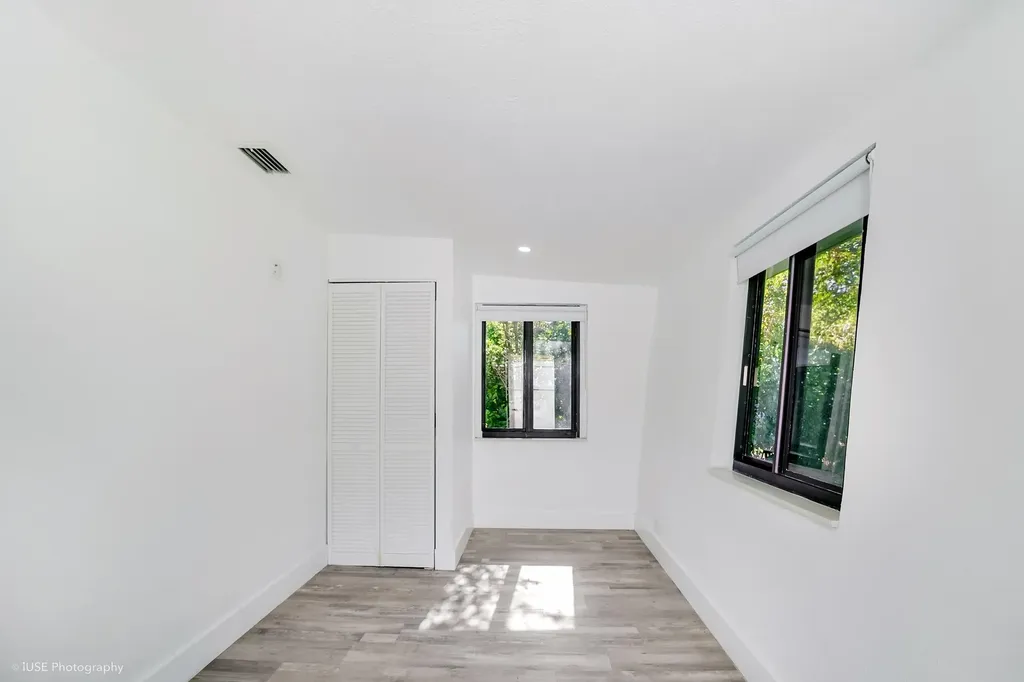 6820 NE 5th Avenue Miami FL 33138