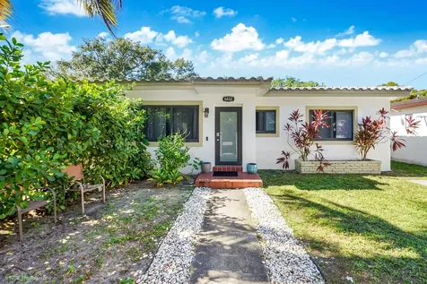 6820 NE 5th Avenue Miami FL 33138