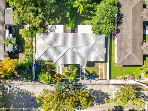 6820 NE 5th Avenue Miami FL 33138