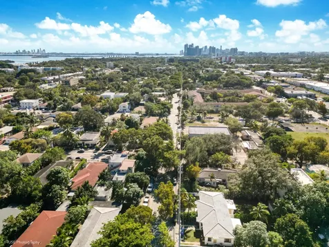 6820 NE 5th Avenue Miami FL 33138