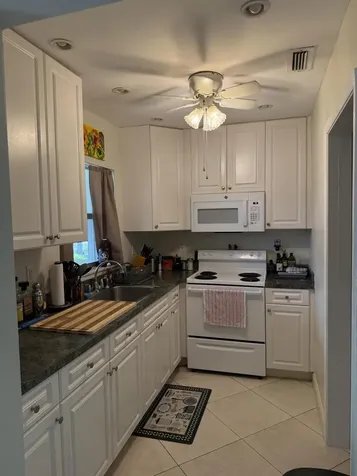 6808 NW 70th Street Tamarac FL 33321