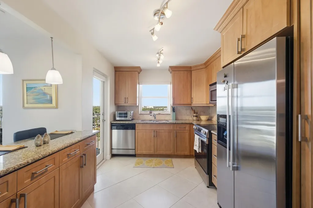 1200 Hibiscus Avenue Pompano Beach FL 33062