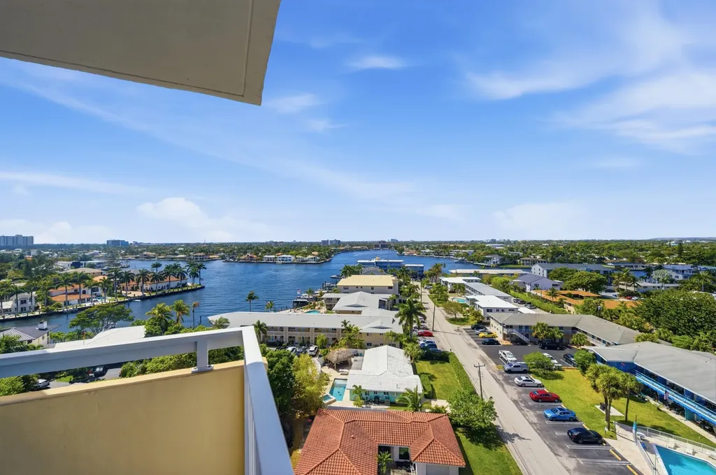 1200 Hibiscus Avenue Pompano Beach FL 33062