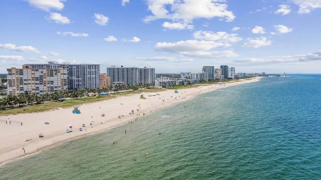 1200 Hibiscus Avenue Pompano Beach FL 33062