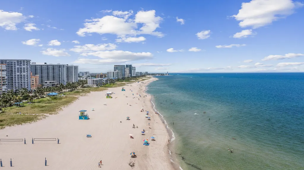 1200 Hibiscus Avenue Pompano Beach FL 33062