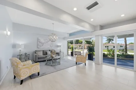 1200 Hibiscus Avenue Pompano Beach FL 33062