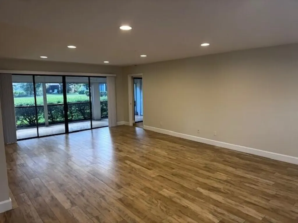24 SE Turtle Creek Drive Jupiter FL 33469