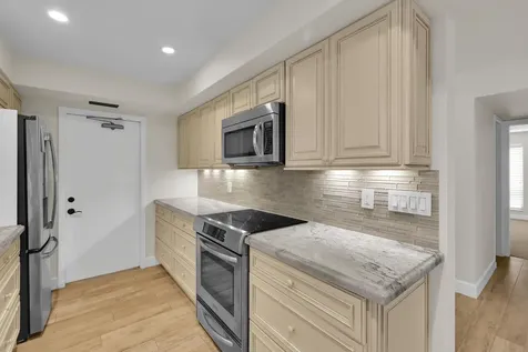 24 SE Turtle Creek Drive Jupiter FL 33469