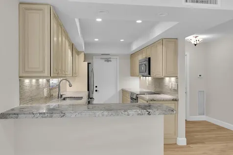 24 SE Turtle Creek Drive Jupiter FL 33469