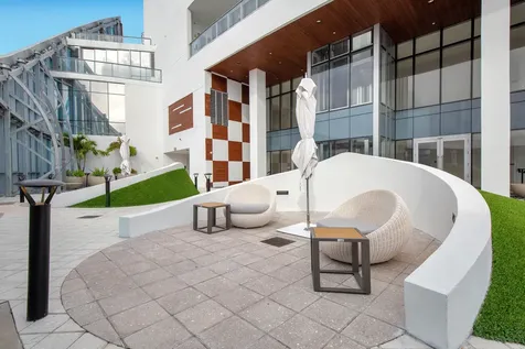 851 NE 1st Avenue Miami FL 33130