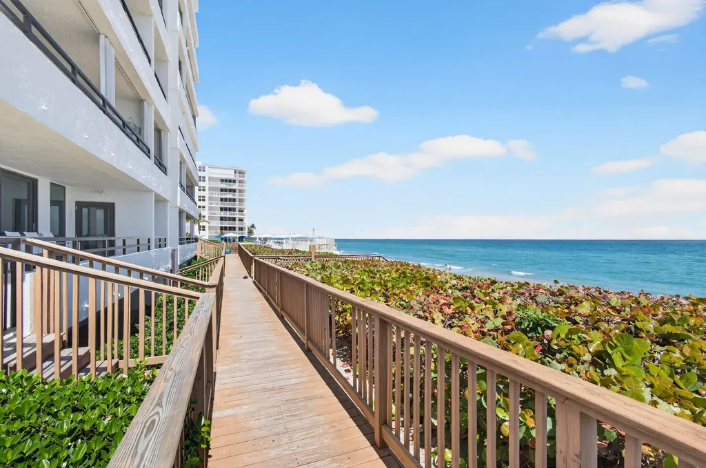 3560 S Ocean Boulevard South Palm Beach FL 33480