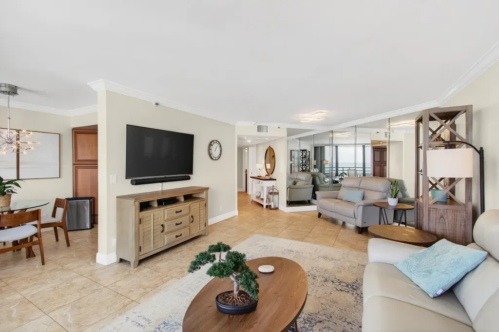 3560 S Ocean Boulevard South Palm Beach FL 33480