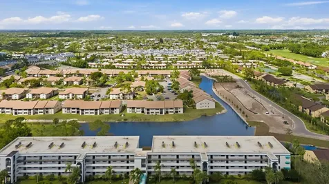4725 Lucerne Lakes Boulevard Boulevard E Lake Worth FL 33467