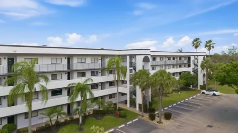 4725 Lucerne Lakes Boulevard Boulevard E Lake Worth FL 33467