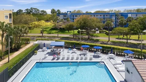 4725 Lucerne Lakes Boulevard Boulevard E Lake Worth FL 33467