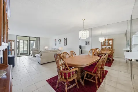 4725 Lucerne Lakes Boulevard Boulevard E Lake Worth FL 33467