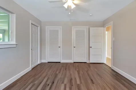 2001 Collier Avenue Lake Worth FL 33461