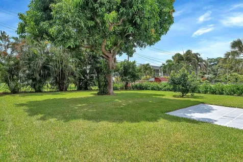 2001 Collier Avenue Lake Worth FL 33461