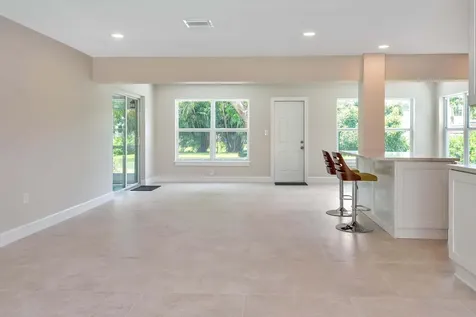 2001 Collier Avenue Lake Worth FL 33461