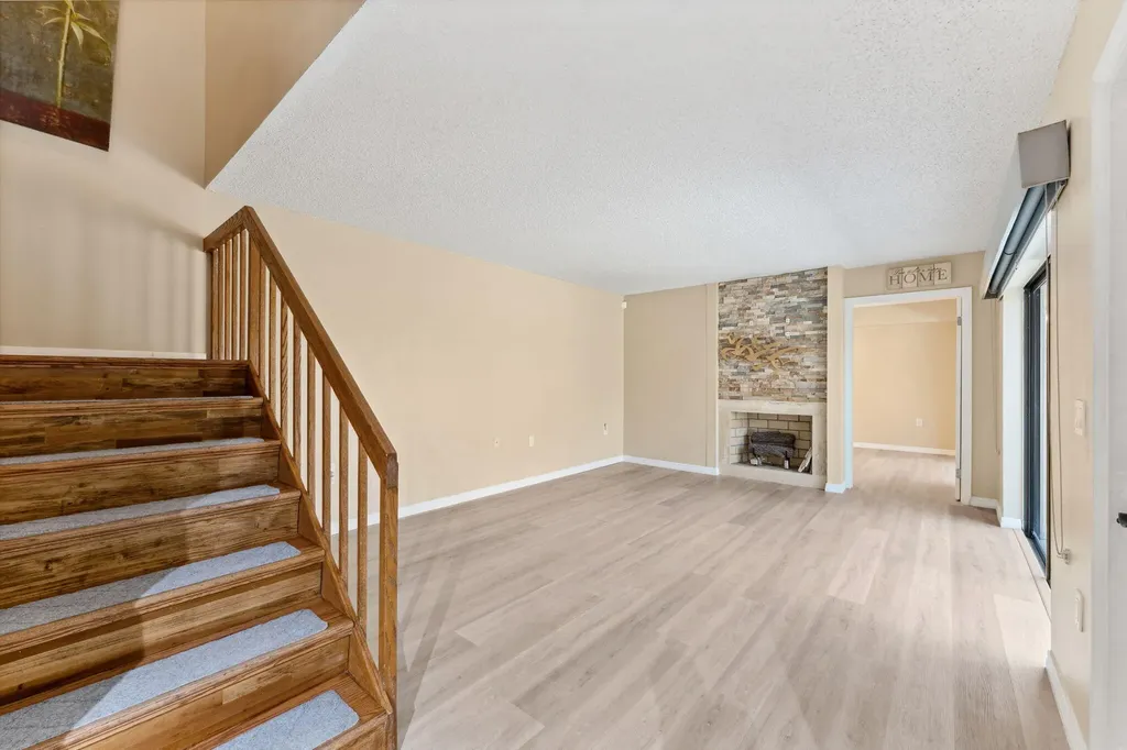 2508 25th Lane Palm Beach Gardens FL 33418
