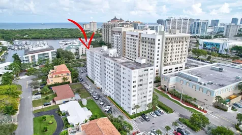 2555 NE 11th Street Fort Lauderdale FL 33304