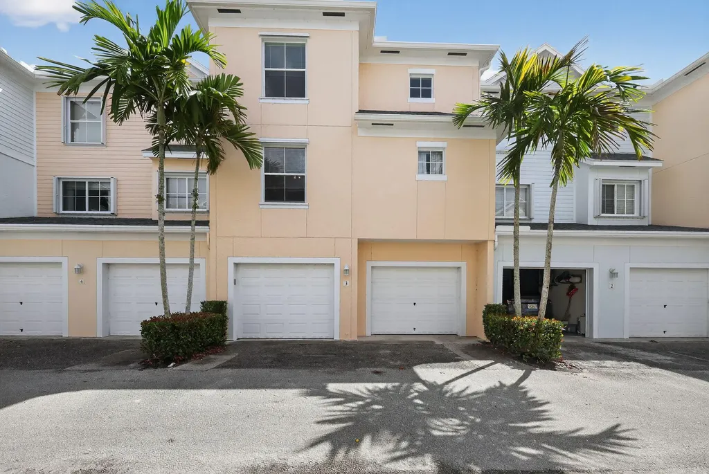 156 Aragon Way Jupiter FL 33458