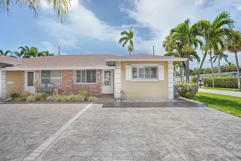 5100 NE 22nd Avenue Lighthouse Point FL 33064