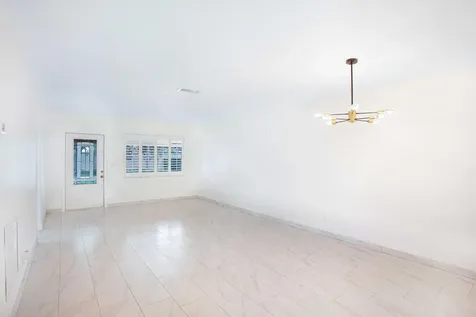 5100 NE 22nd Avenue Lighthouse Point FL 33064