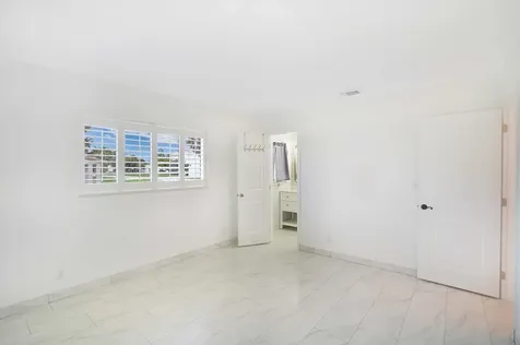 5100 NE 22nd Avenue Lighthouse Point FL 33064