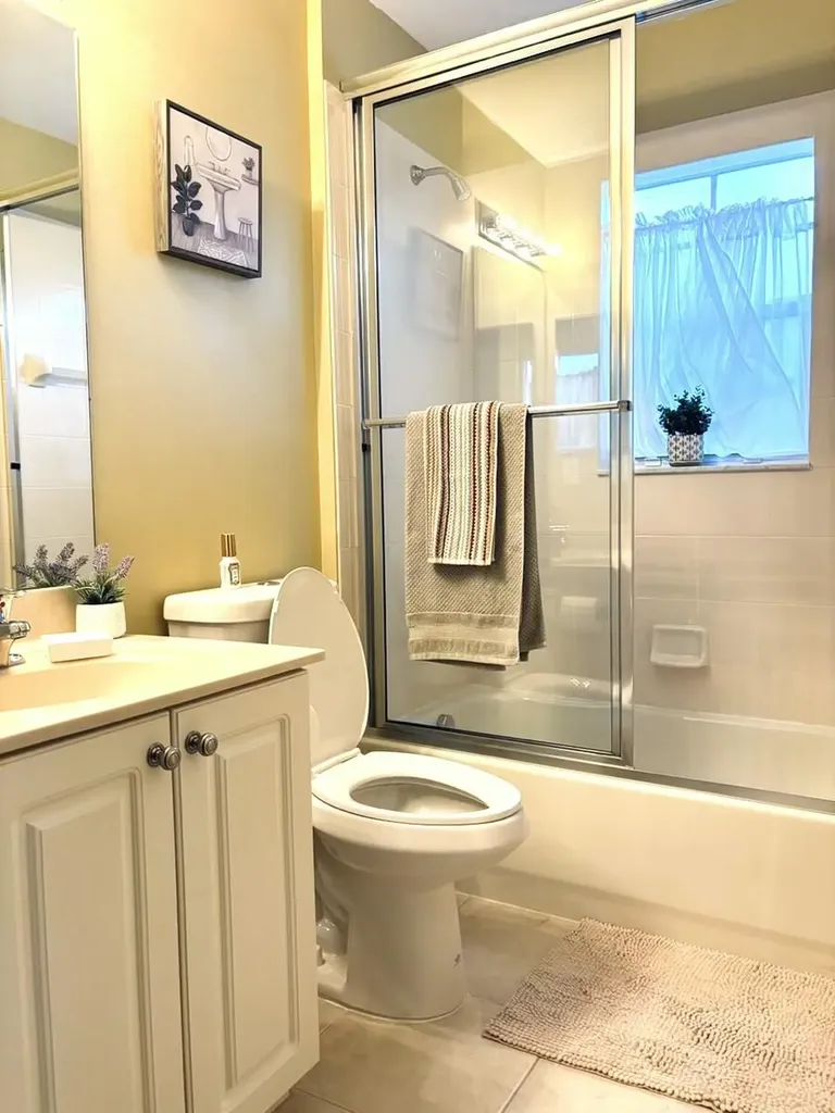 2104 SE Eatonville Drive Port St Lucie FL 34952