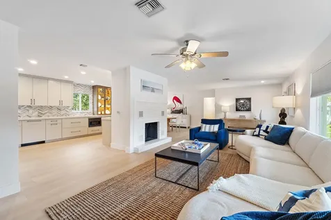 4300 Washington Road West Palm Beach FL 33405