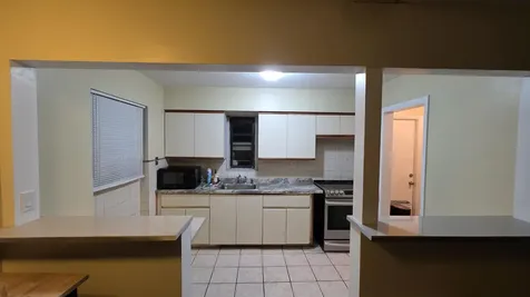 2305 E River Drive Margate FL 33063