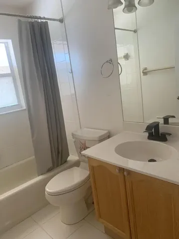 2215 Hypoluxo Road Lantana FL 33462