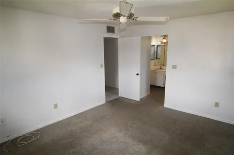 9728 S Belfort Circle Tamarac FL 33321