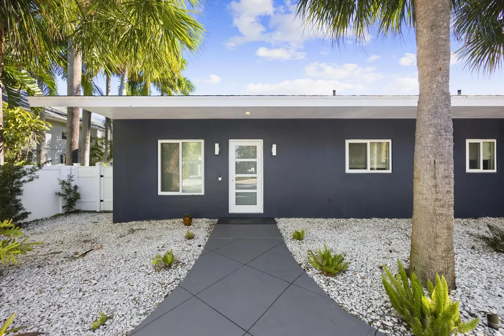 930 NW 4th Court Boca Raton FL 33432