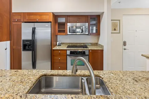 275 NW Flagler Avenue Stuart FL 34994