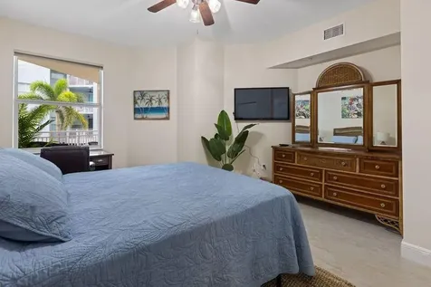 275 NW Flagler Avenue Stuart FL 34994