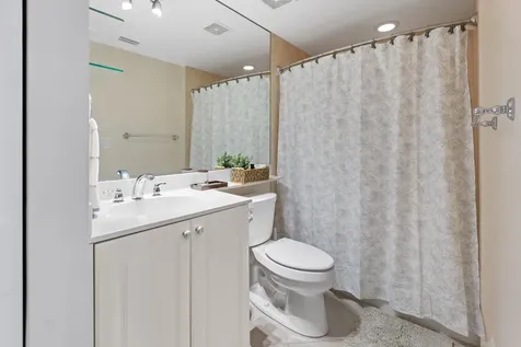 275 NW Flagler Avenue Stuart FL 34994