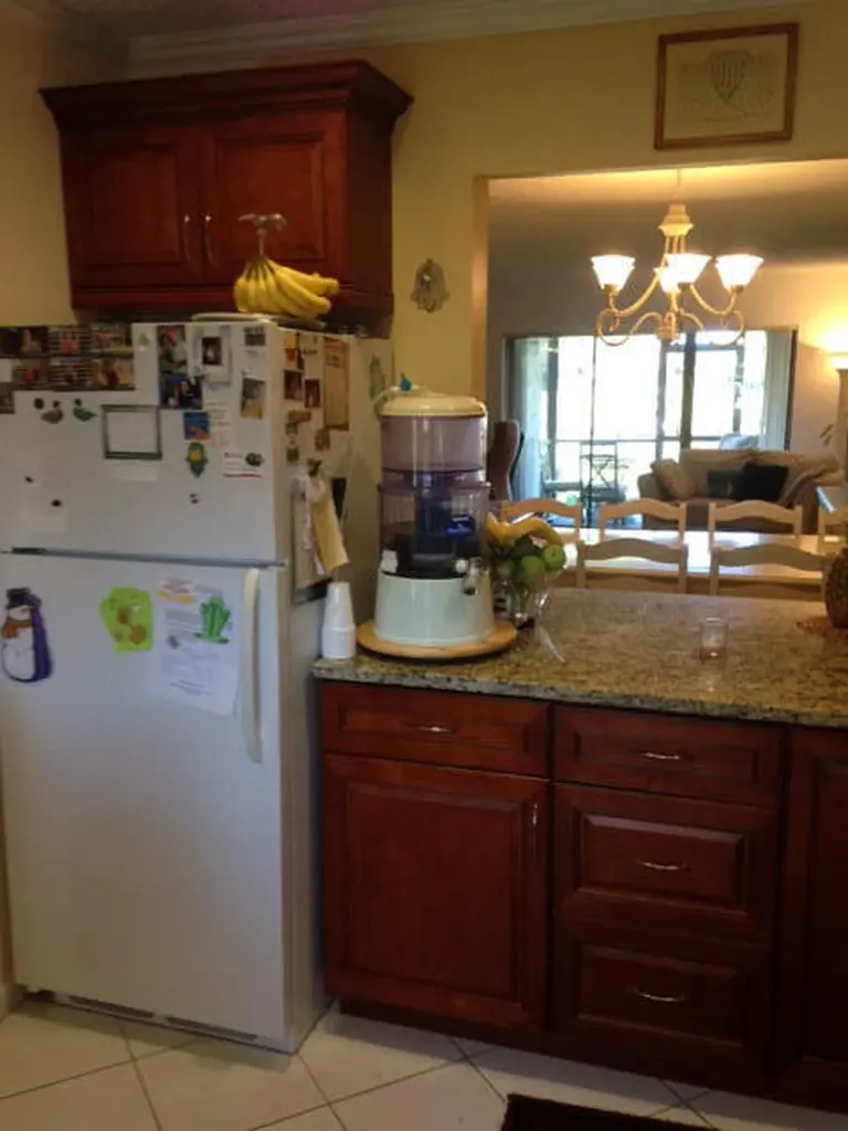 8425 Casa Del Lago Boca Raton FL 33433