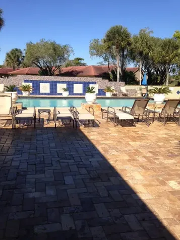 8425 Casa Del Lago Boca Raton FL 33433