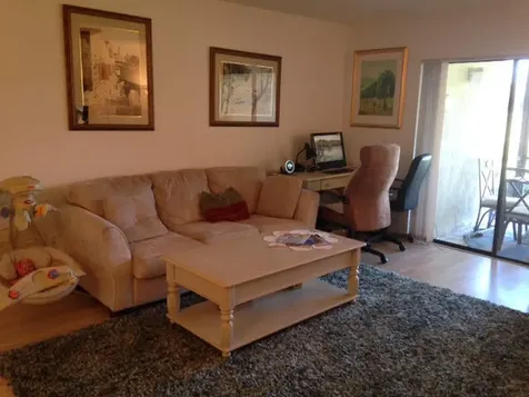 8425 Casa Del Lago Boca Raton FL 33433