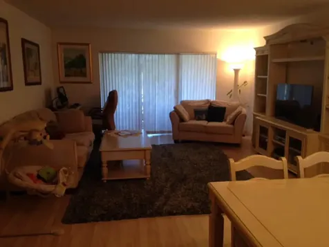 8425 Casa Del Lago Boca Raton FL 33433