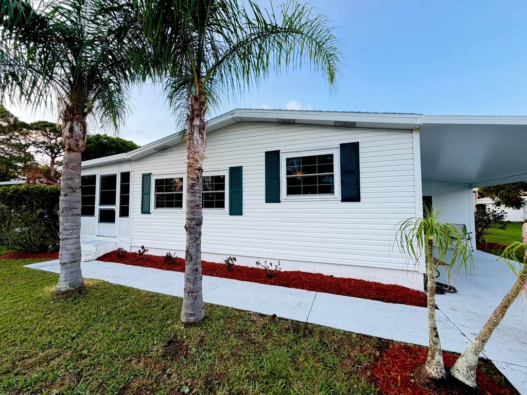 2625 Caper Court Port St Lucie FL 34952
