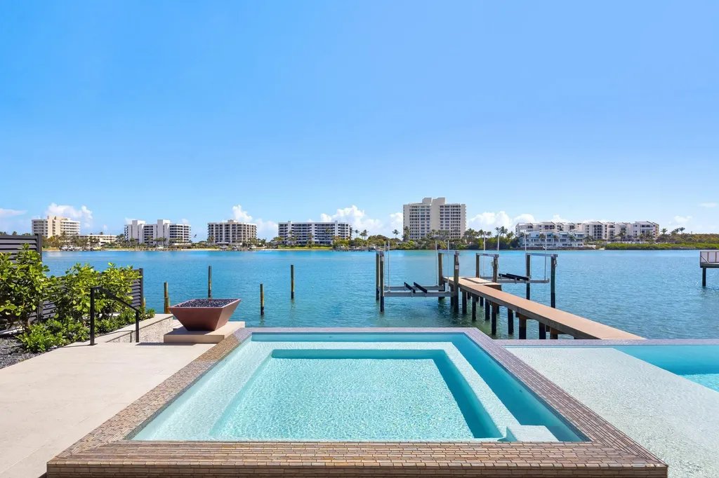 19696 Harbor Road N Jupiter FL 33469